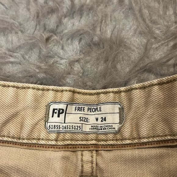 Free people women’s tan cut‎ off cotton jean shorts size 24 - Picture 2 of 4